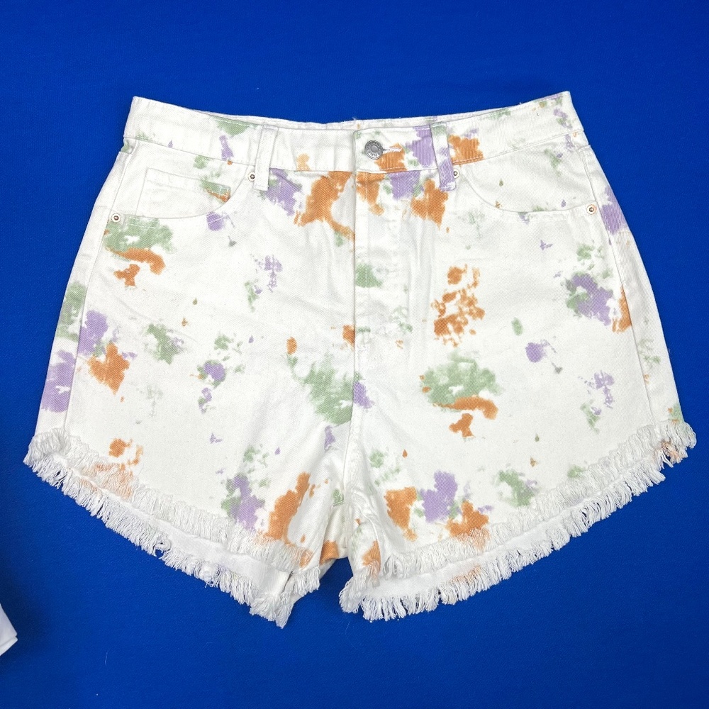 🏷️|•WILD FABLE•| Cute Color Splash Highest Rise Cut Off Jean Short - Picture 1 of 9